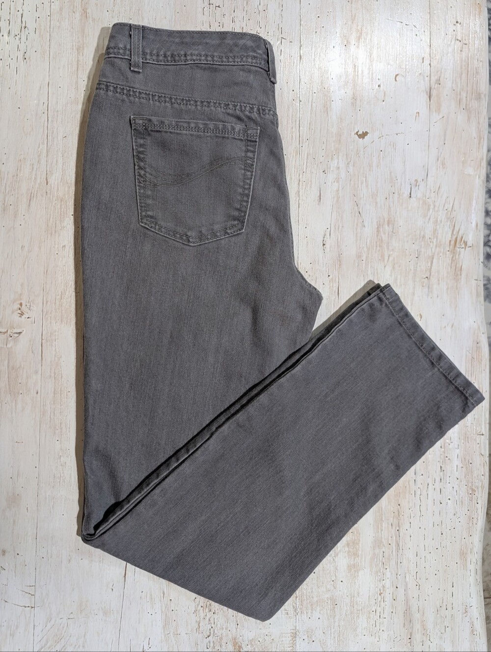 Charter Club Classic Fit Gray Denim Straight Leg Jeans - Women's Size 4 EUC